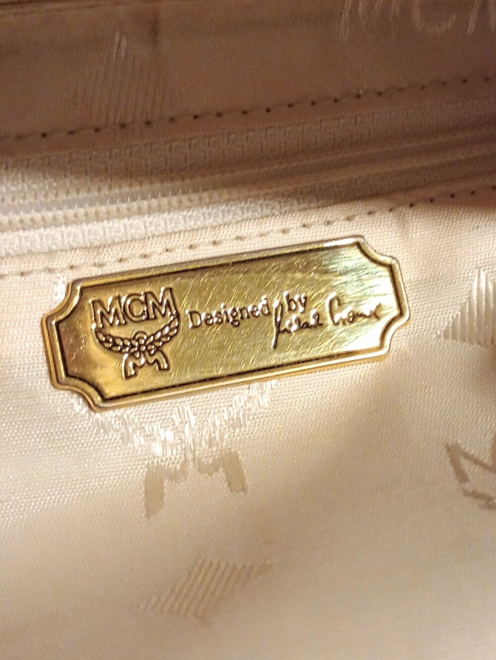 MCM Munich (München) Studded Structured Leather Tote Bag - Picture 13 of 15